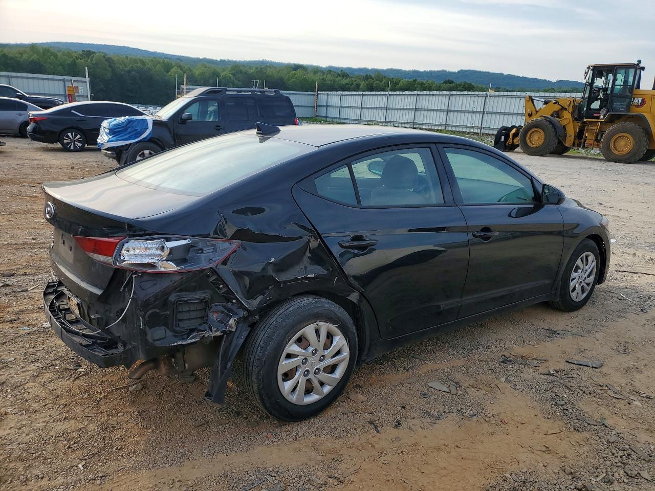 2018 Hyundai Elantra Se - Image 3
