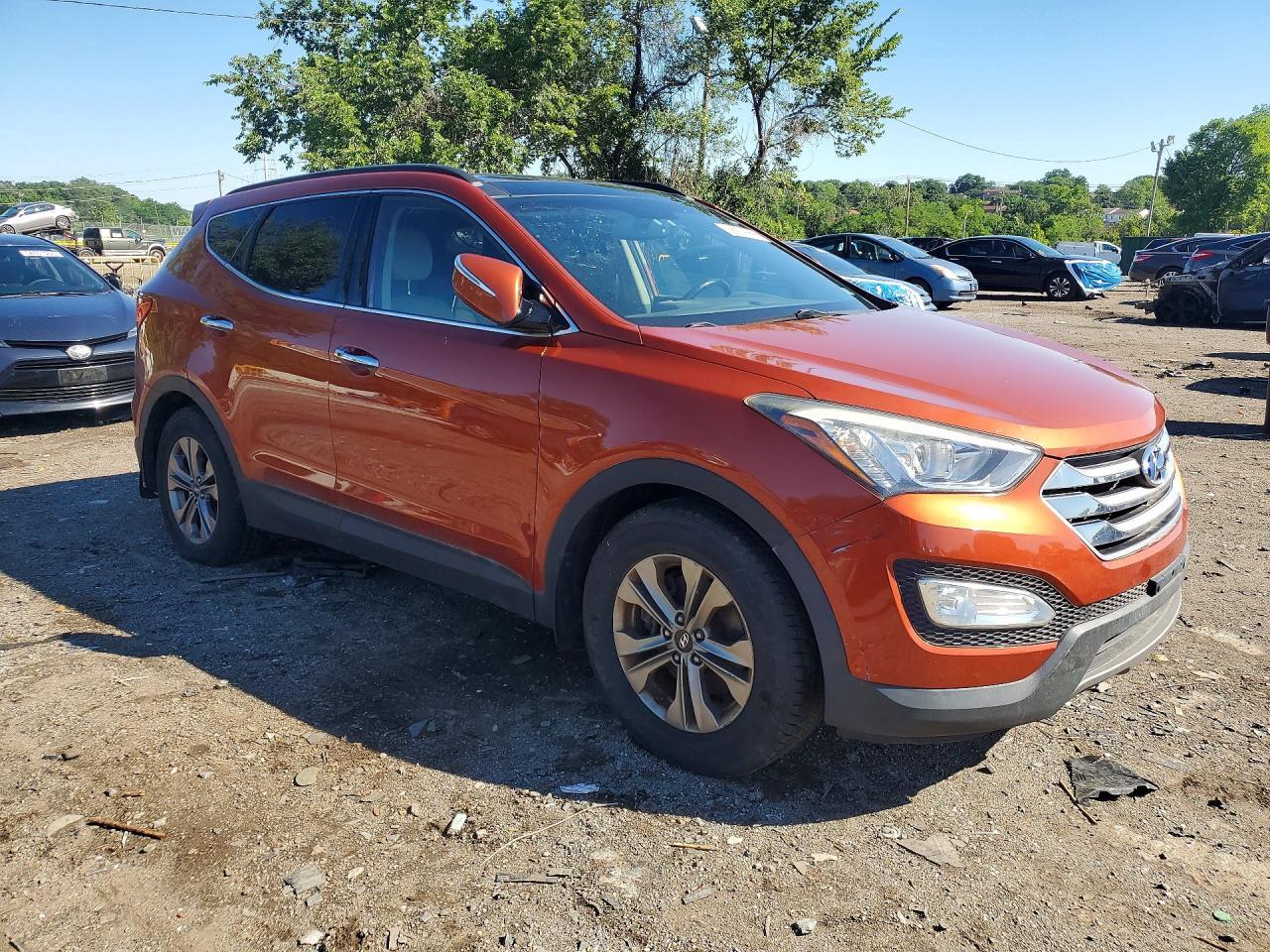 2015 Hyundai Santa Fe Sport 2.4L - Image 4