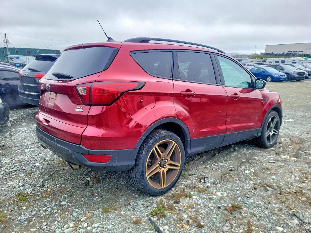 2019 Ford Escape Sel - Фото 3