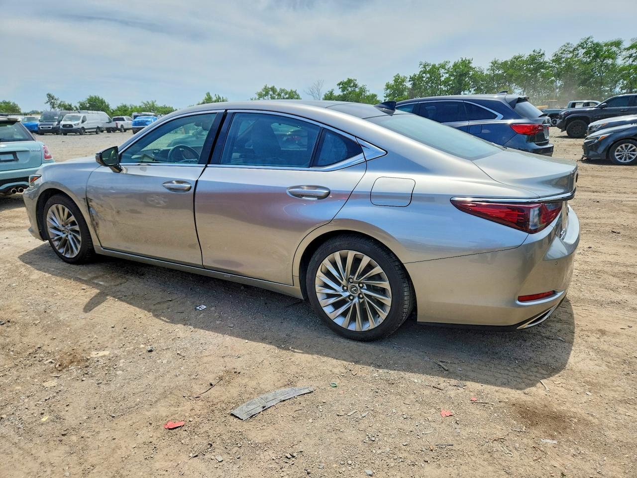 2021 Lexus Es 350 Ultra Luxury - Фото 2