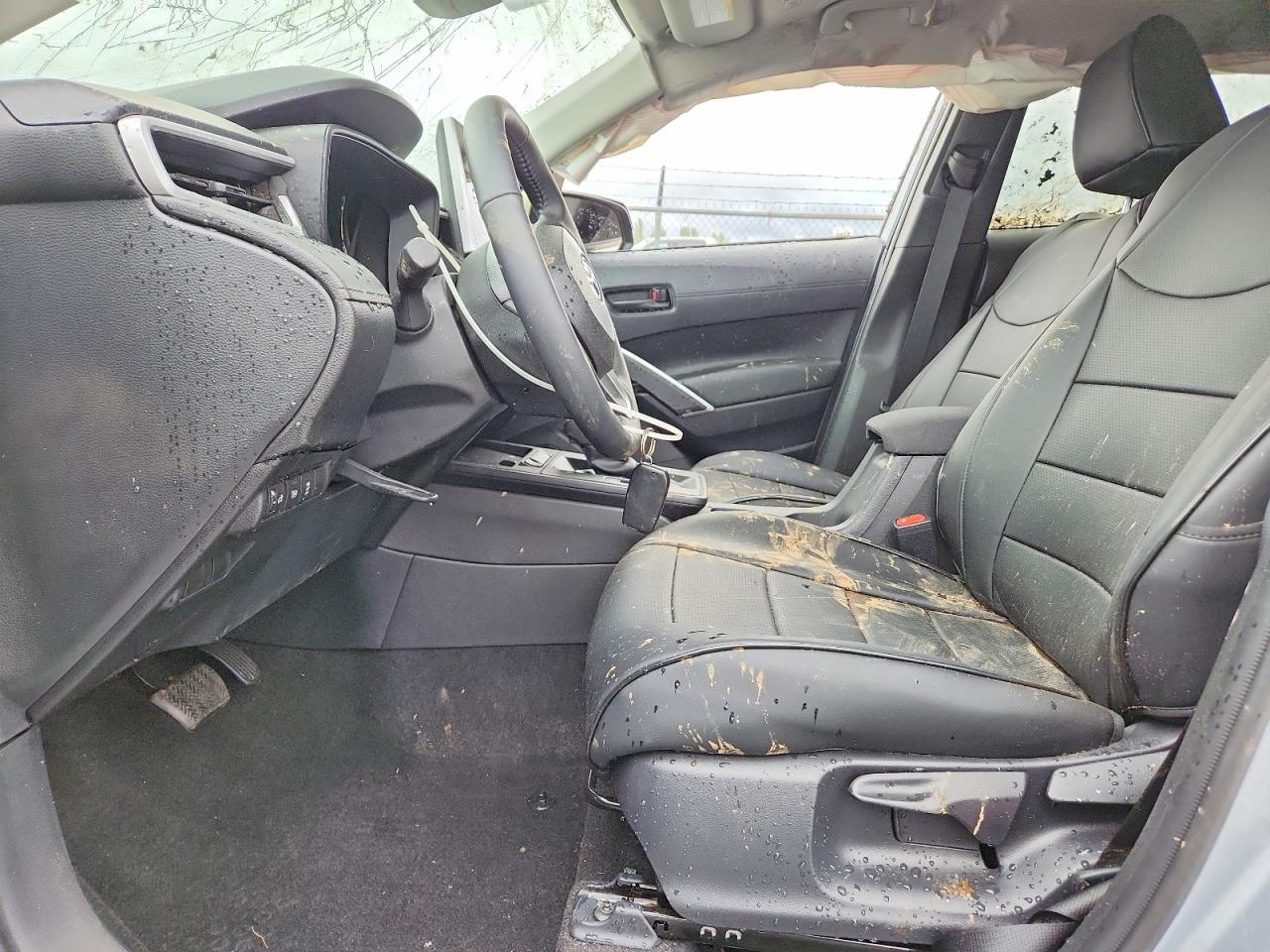 2026 Toyota Corolla Cross Le - Фото 7
