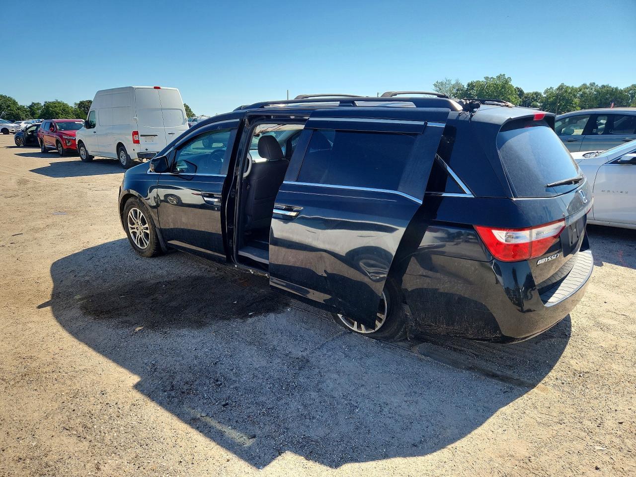 2013 Honda Odyssey Exl - Image 2