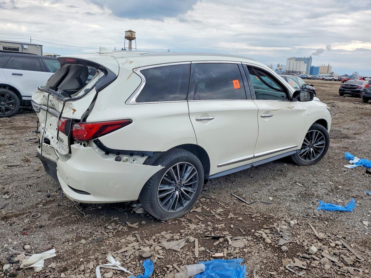 2016 Infiniti Qx60 Base - Фото 3