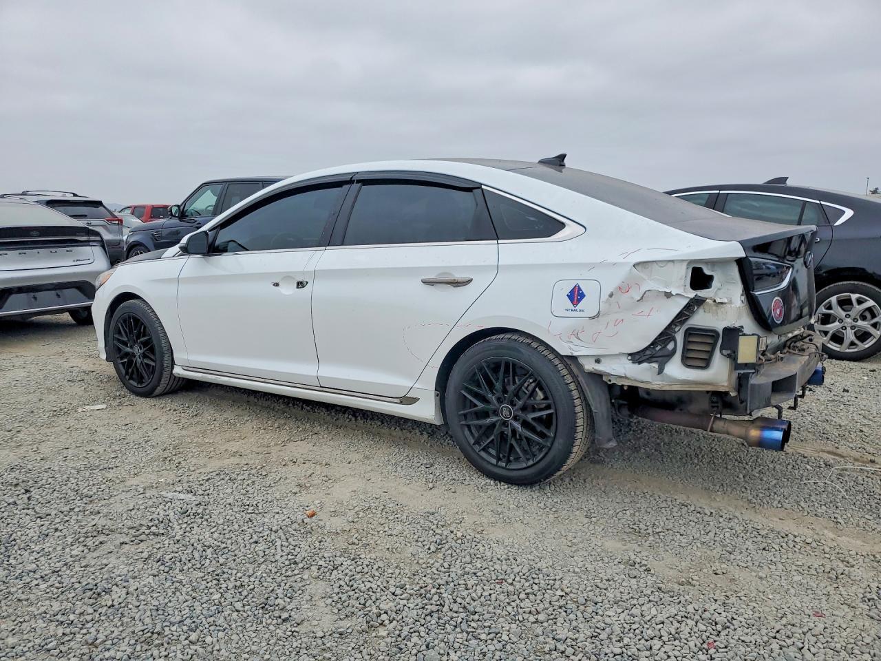 2018 Hyundai Sonata Sport 2.0T - Image 2