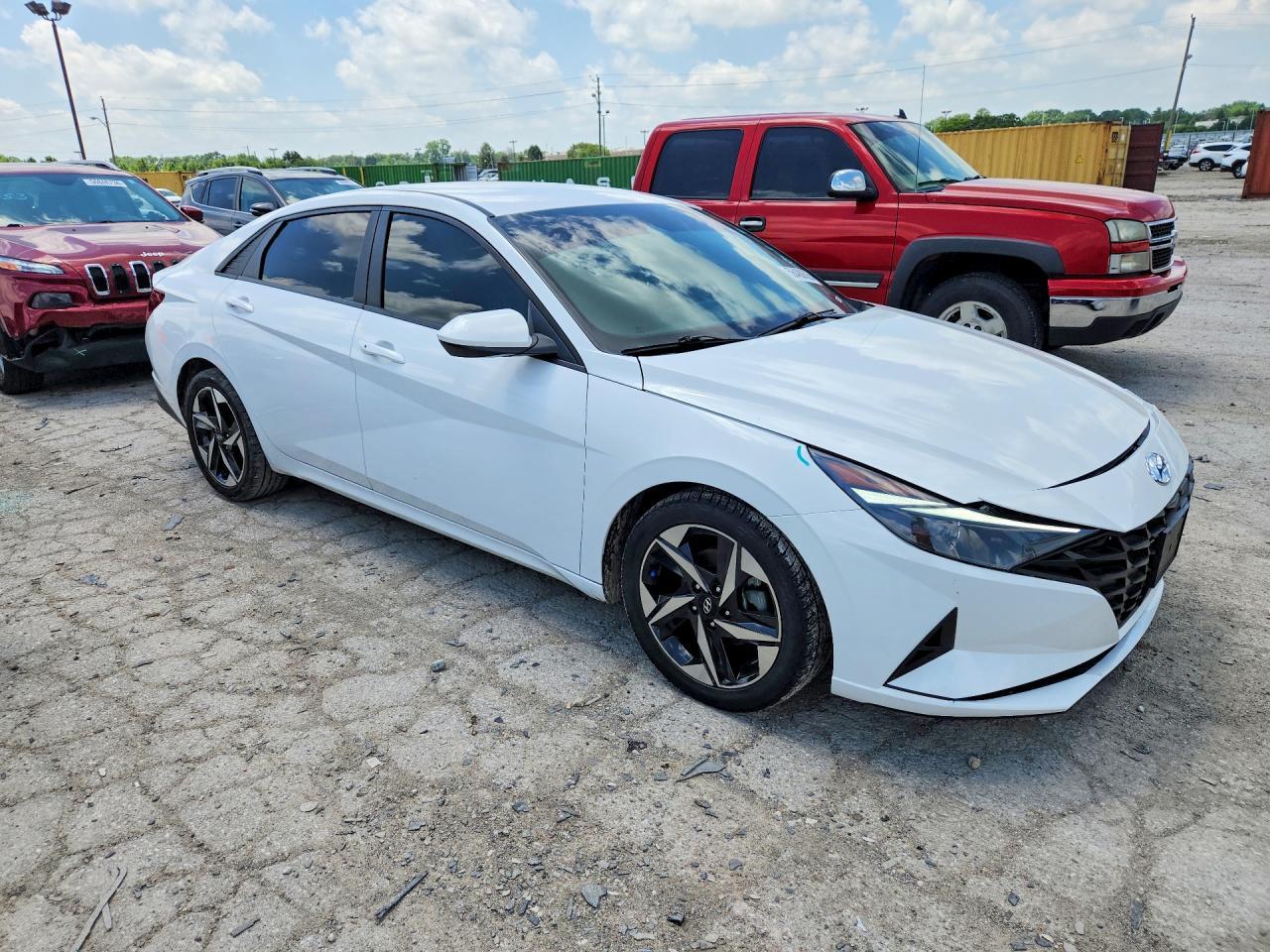 2023 Hyundai Elantra Sel - Image 4