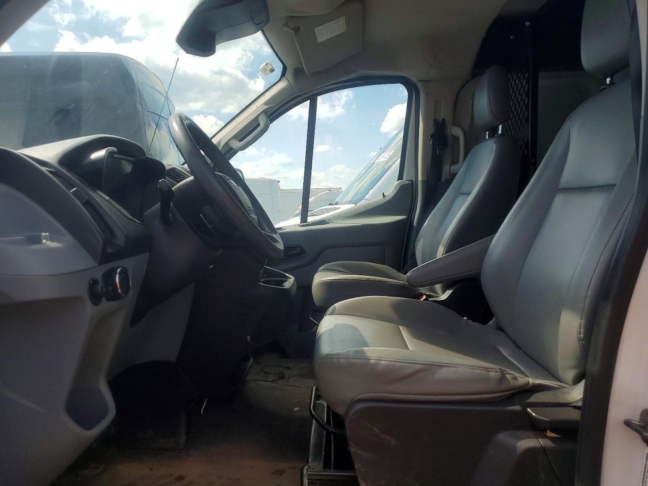 2015 Ford Transit T-250 - Фото 7