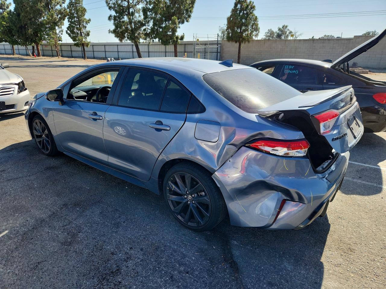 2023 Toyota Corolla Se - Фото 2