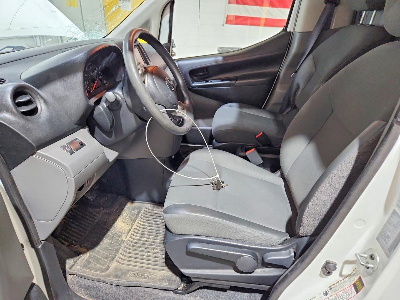 2014 Nissan Nv 2500 - Фото 7