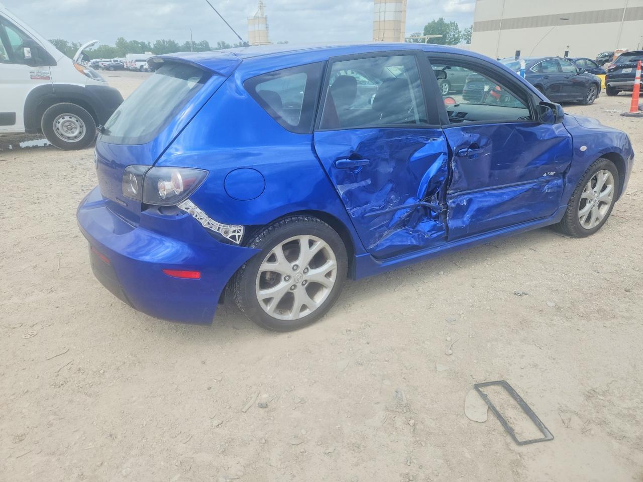 2008 Mazda 3 Hatchback - Фото 3
