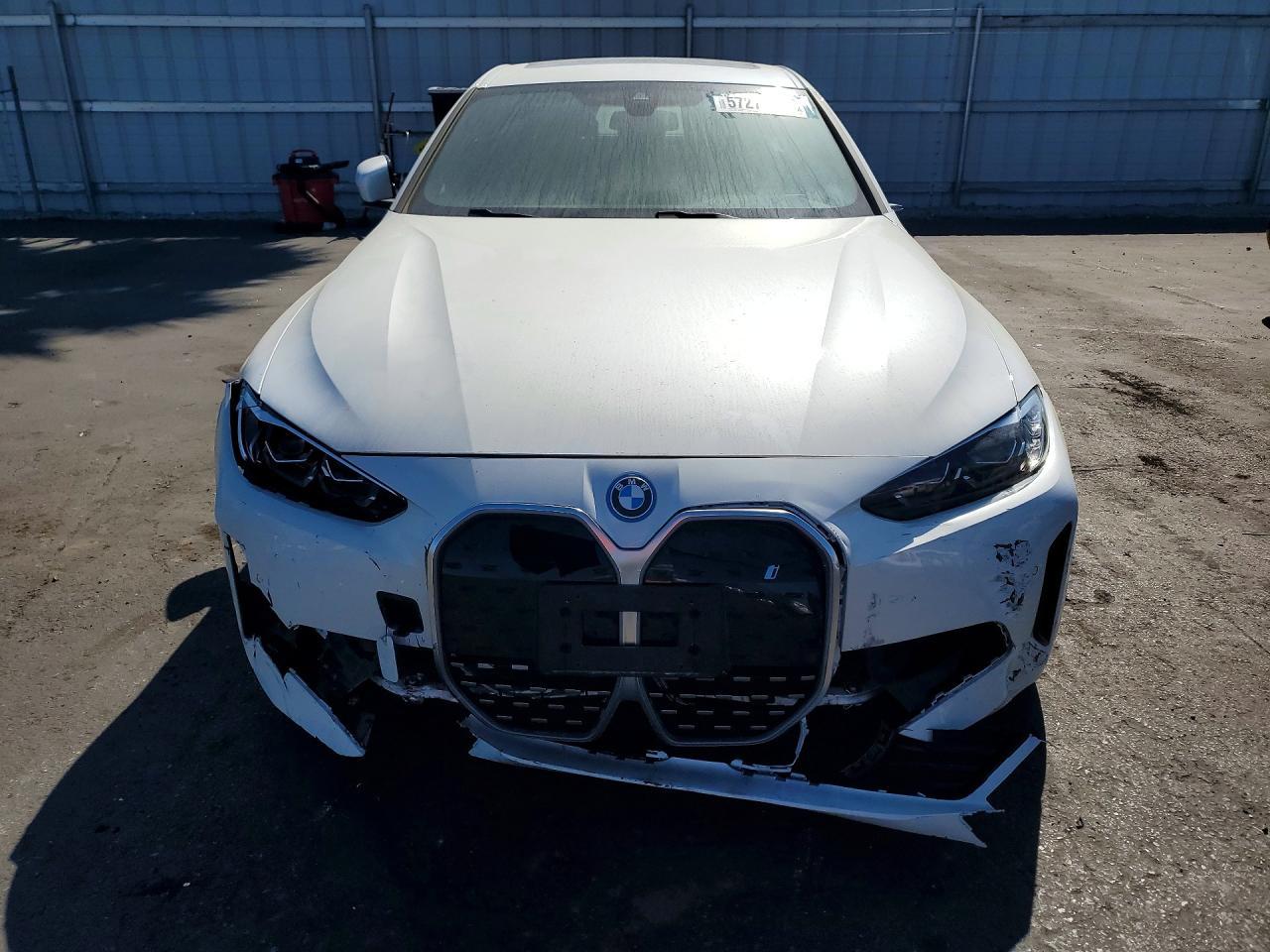 2023 BMW I4 Edrive 40 - Image 5