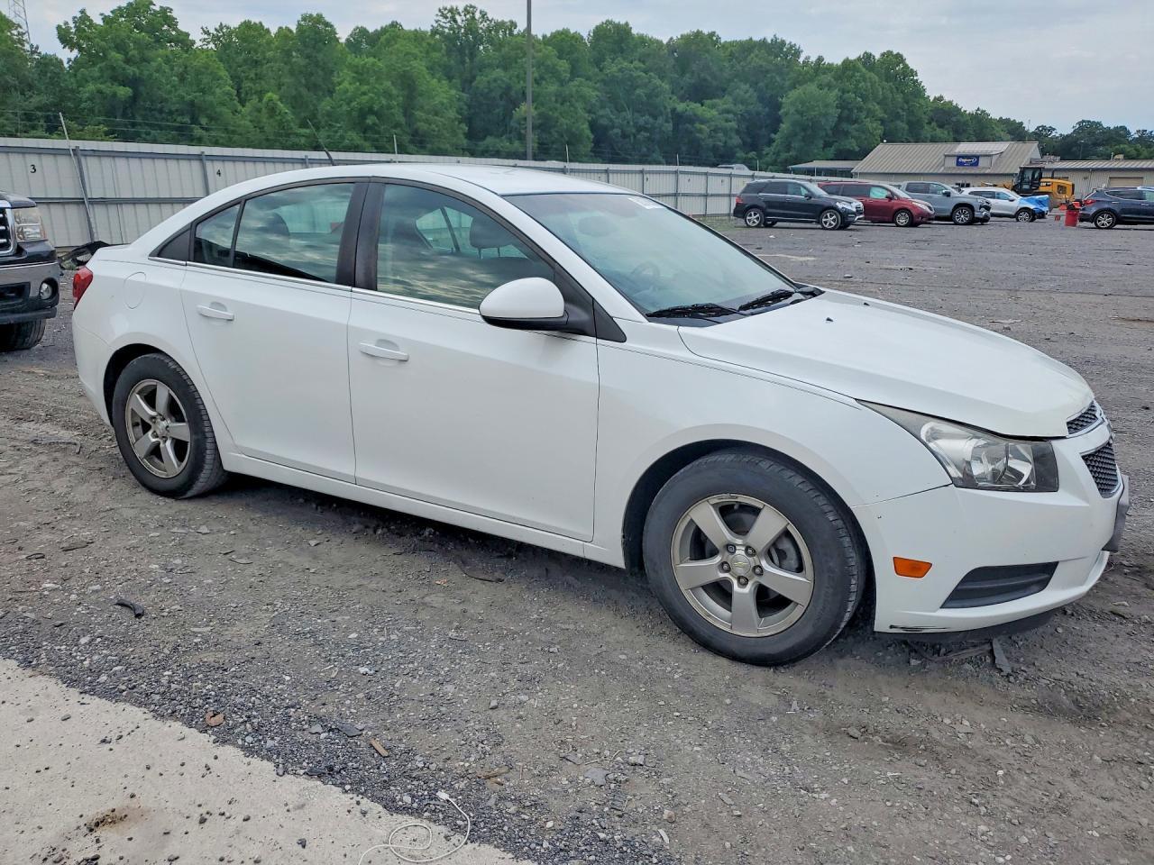 2014 Chevrolet Cruze Lt - Image 4
