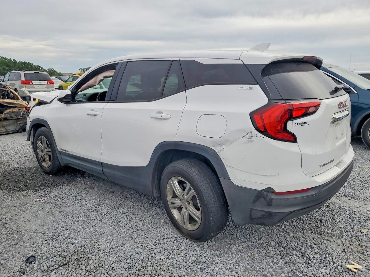 2020 GMC Terrain Sle - Фото 2