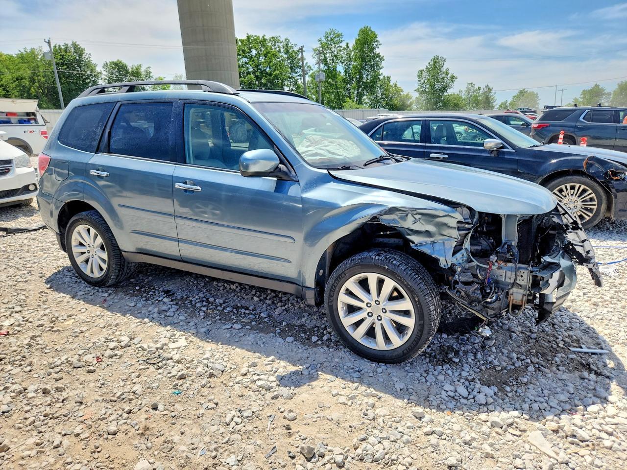 2012 Subaru Forester 2.5X Premium - Image 4