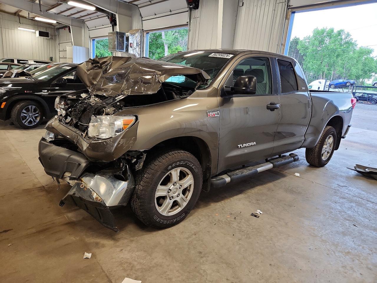 2011 Toyota Tundra Double Cab Sr5