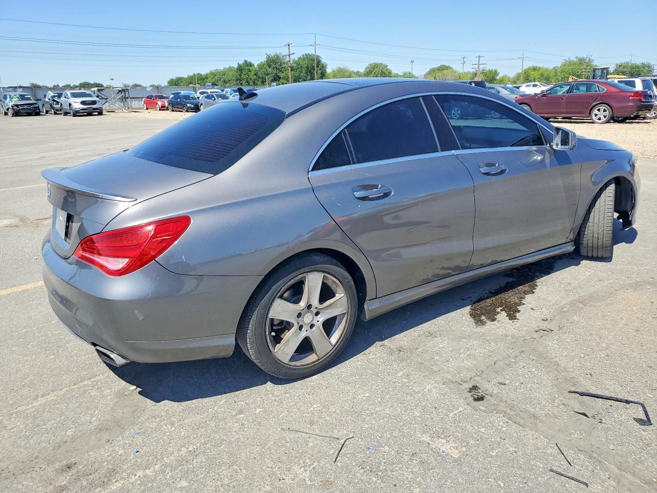 2016 Mercedes-Benz Cla 250 - Фото 3