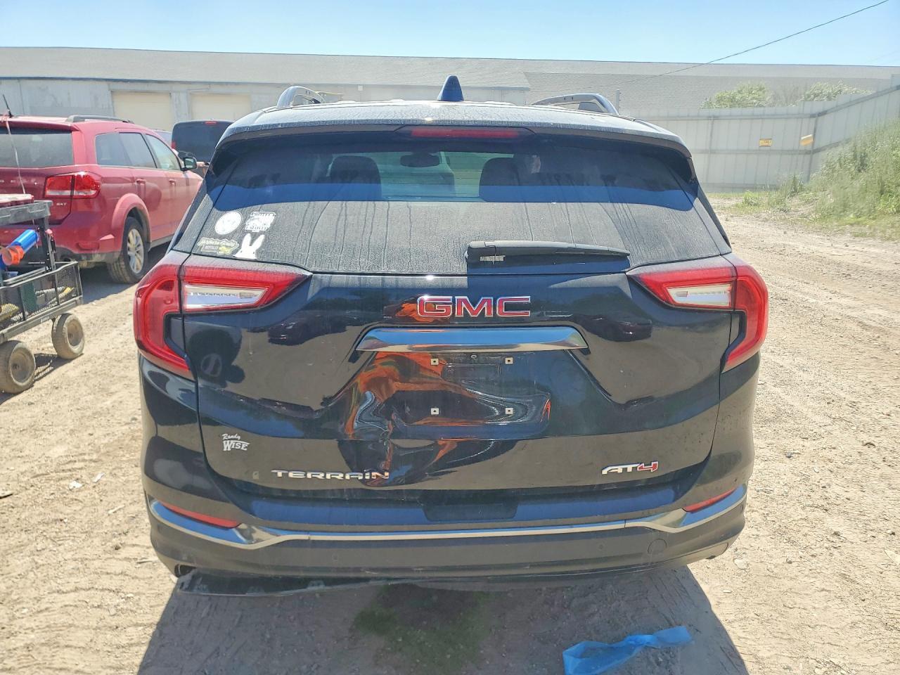 2024 GMC Terrain At4 - Image 6
