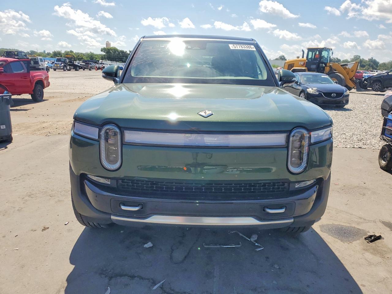 2023 Rivian R1S Adventure - Фото 5