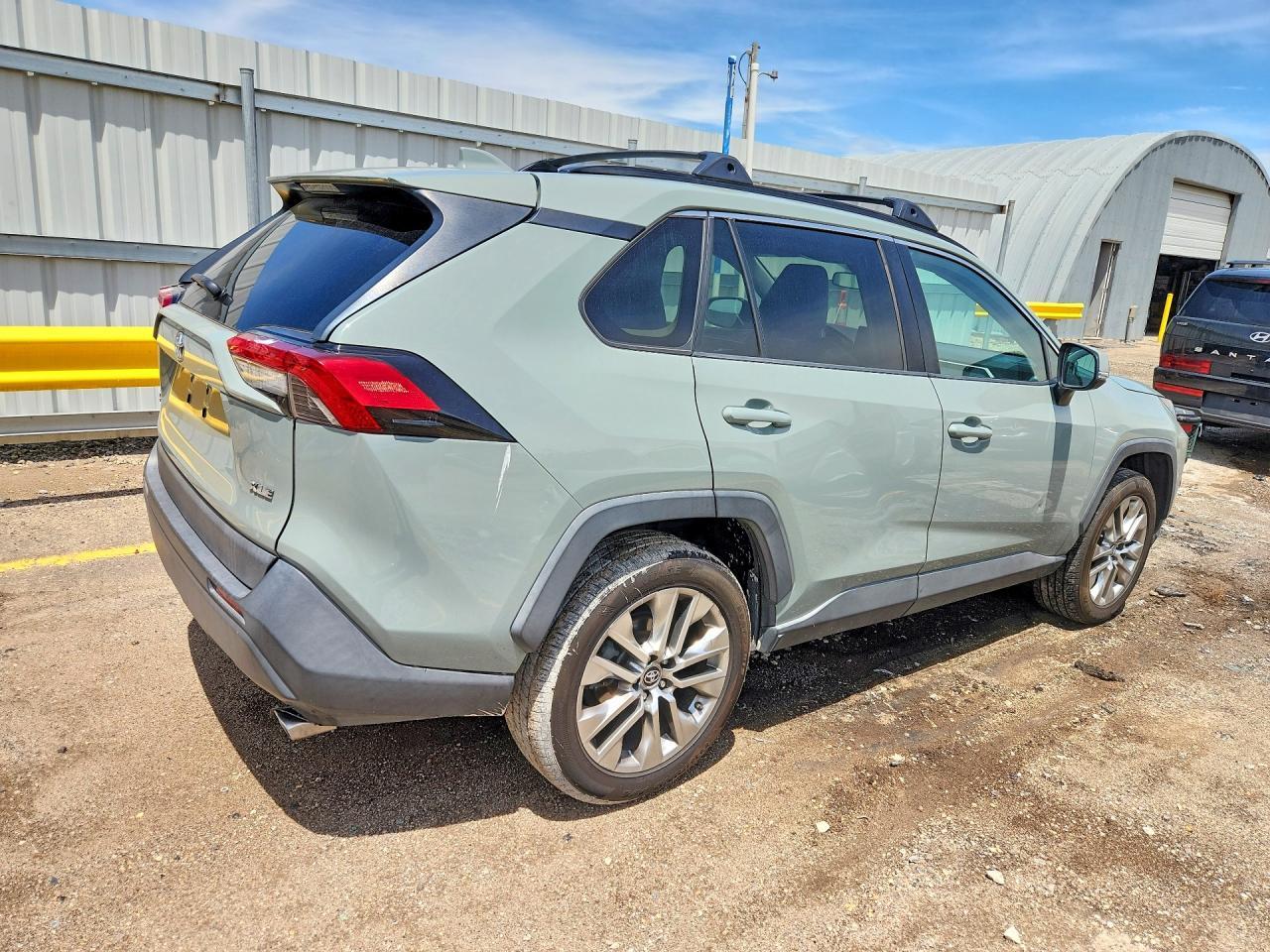 2019 Toyota Rav4 Xle Premium - Фото 3