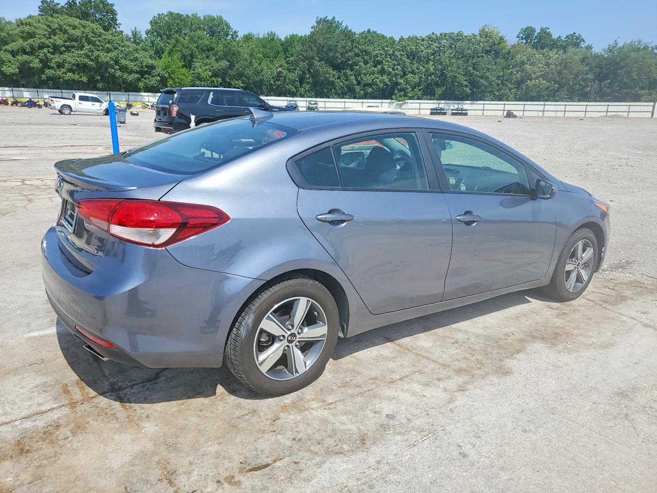 2024 Kia Forte S - Фото 3