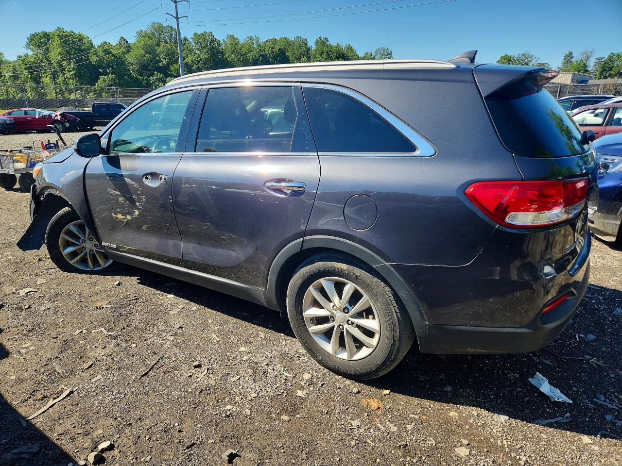 2016 Kia Sorento Lx V6 - Image 2