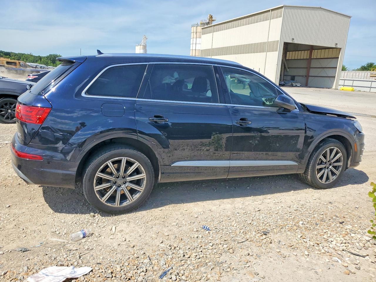 2018 Audi Q7 Premium Plus - Фото 3
