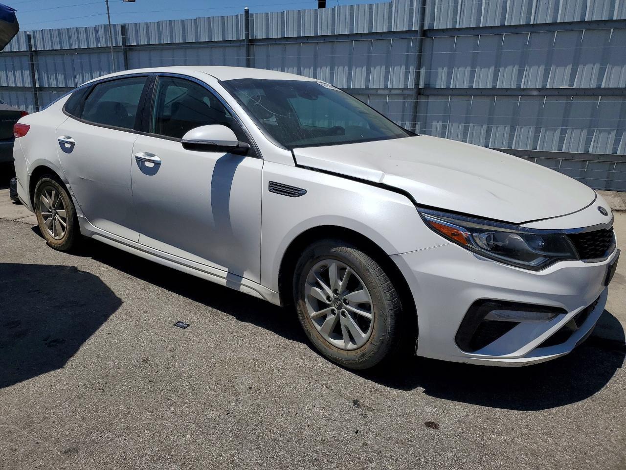 2019 Kia Optima Lx - Image 4
