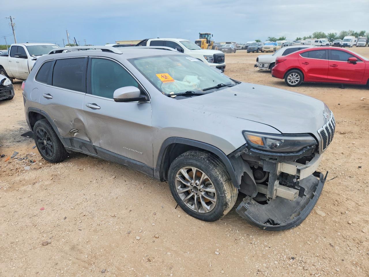 2020 Jeep Cherokee Latitude Plus - Image 4