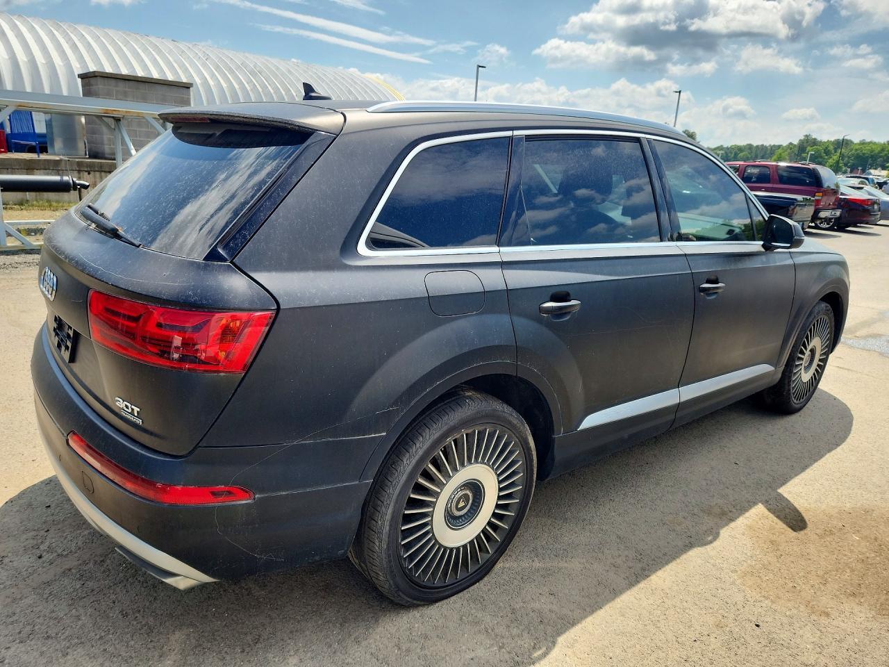 2017 Audi Q7 - Фото 3