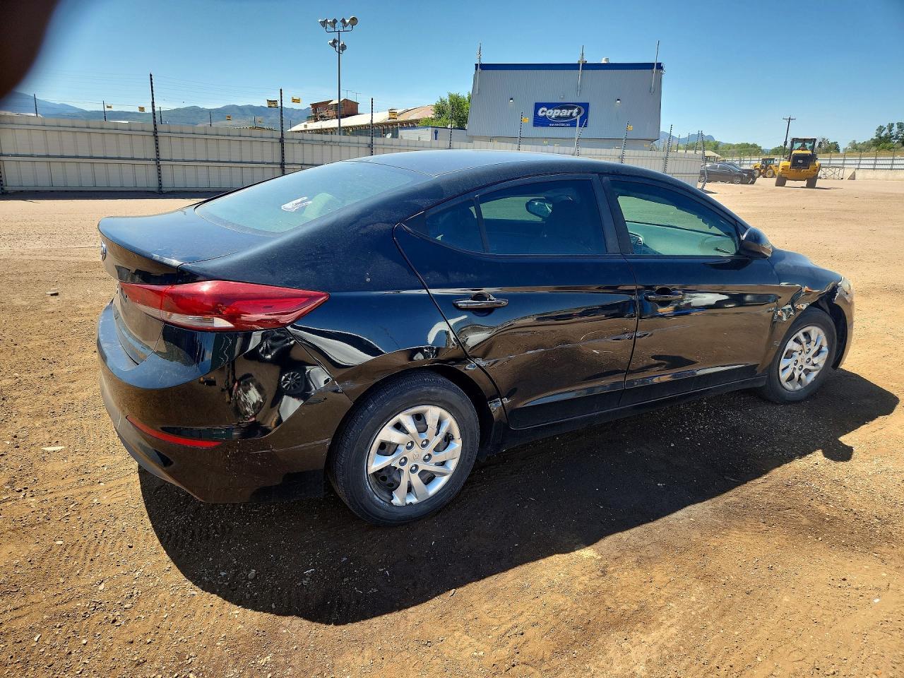2018 Hyundai Elantra Se - Image 3