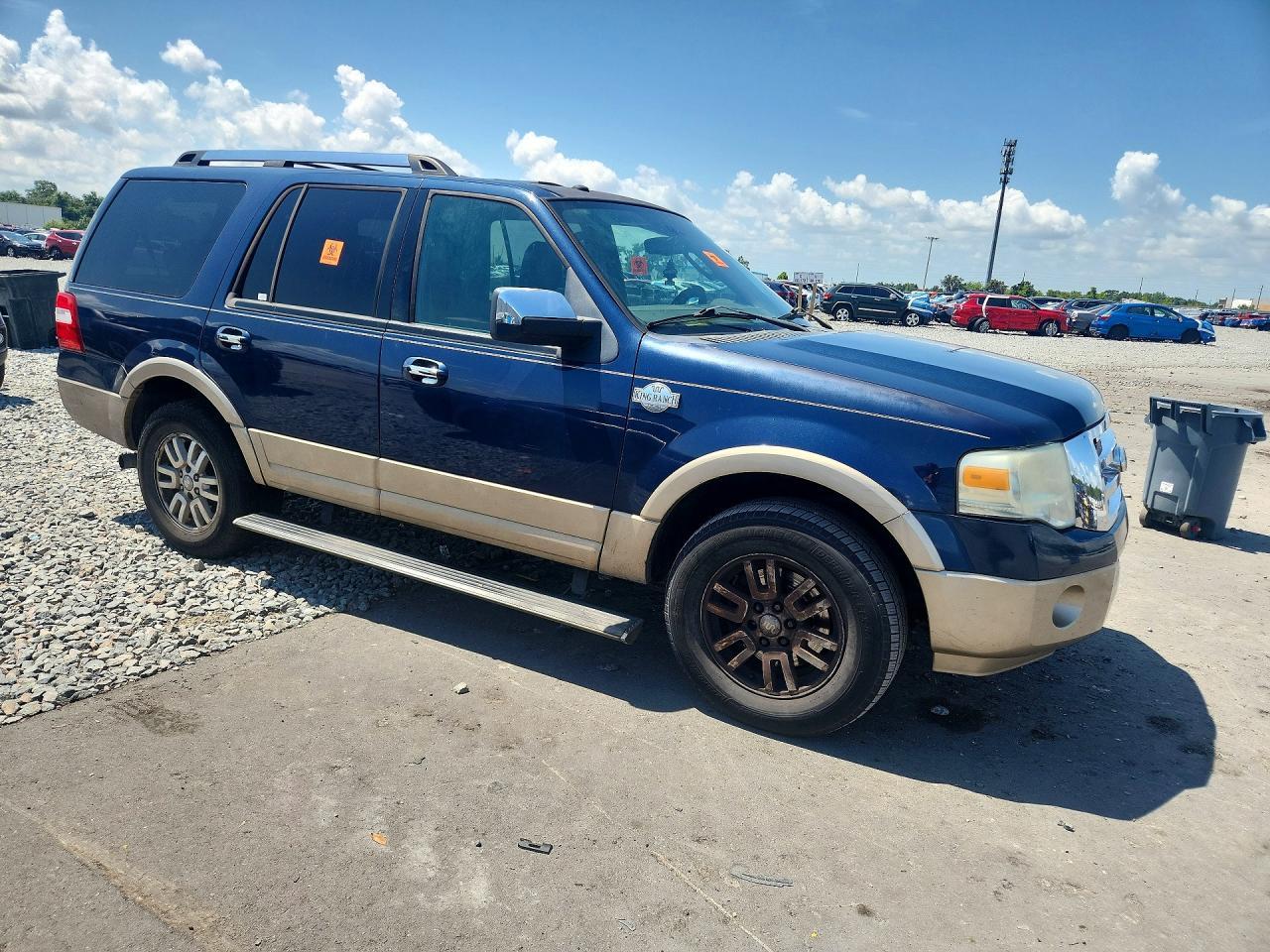 2013 Ford Expedition Xlt - Image 4