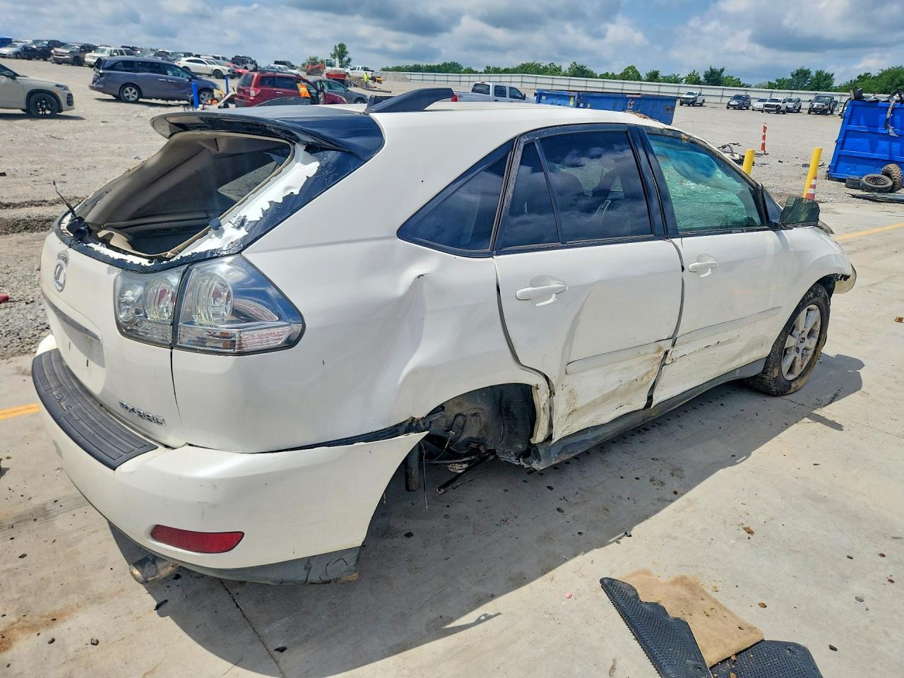 2005 Lexus Rx 330 - Image 3
