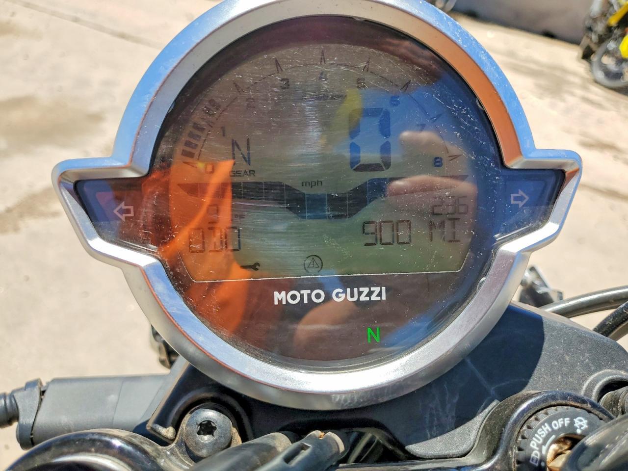 2024 Moto Guzzi V7 Special Edition - Image 7