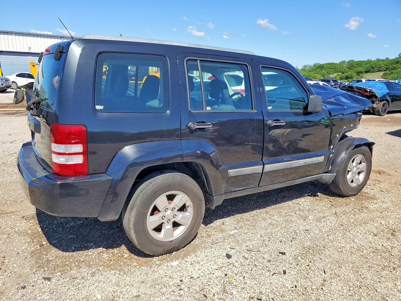 2012 Jeep Liberty Sport - Image 3