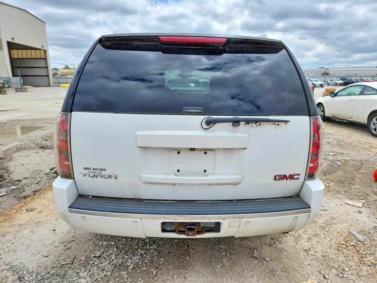 2008 GMC Yukon Denali - Фото 6