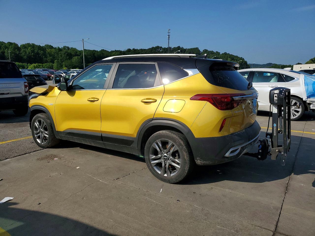 2022 Kia Seltos S - Image 2