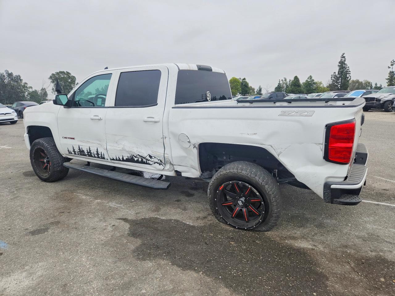 2017 Chevrolet Silverado Lt - Фото 2