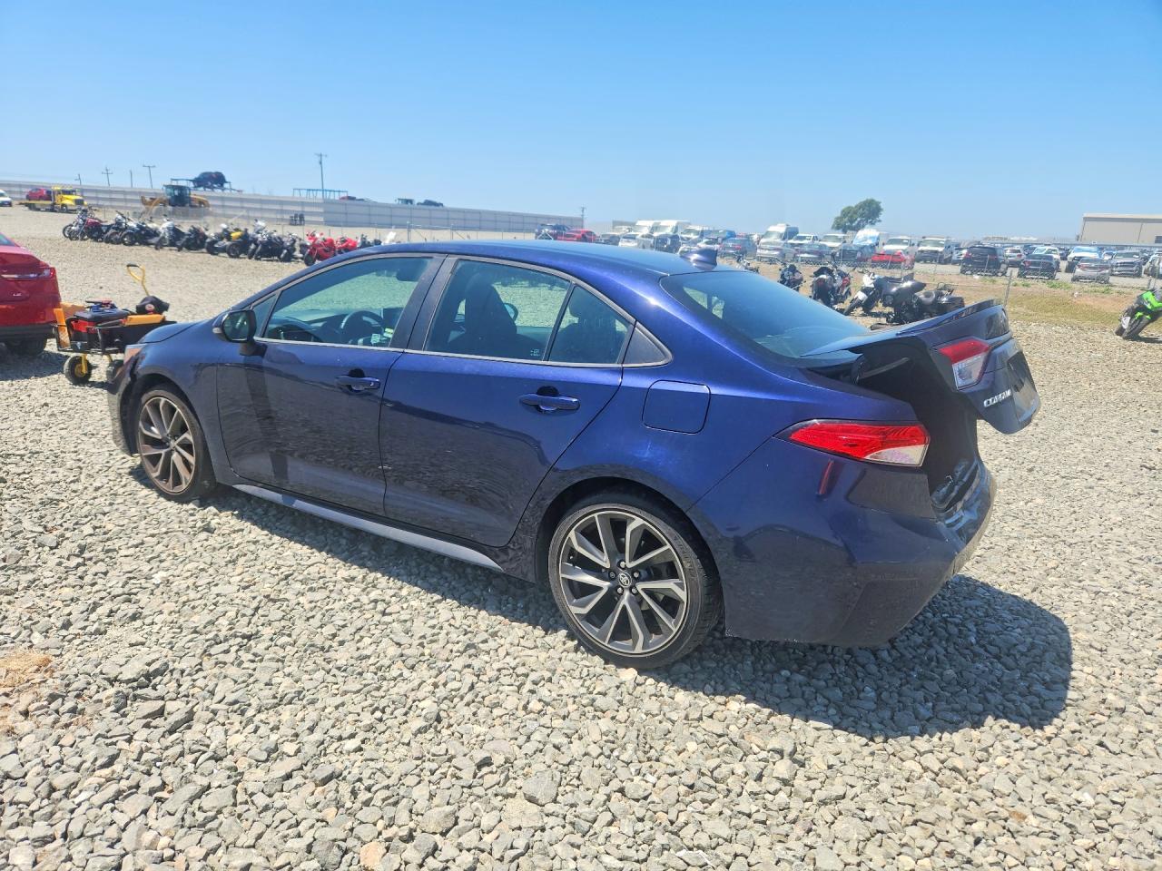 2020 Toyota Corolla Se - Фото 2