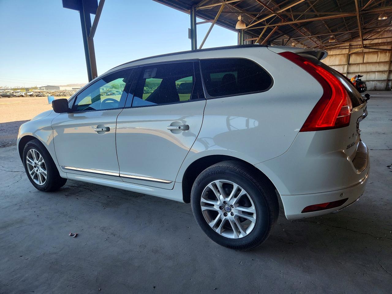 2016 Volvo Xc60 T5 - Фото 2