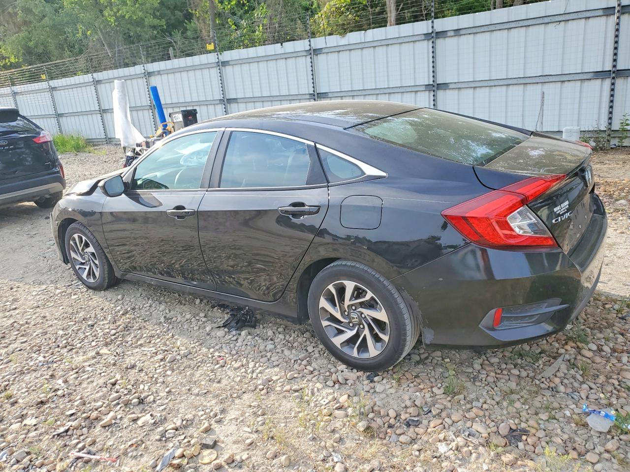 2016 Honda Civic Ex - Image 2