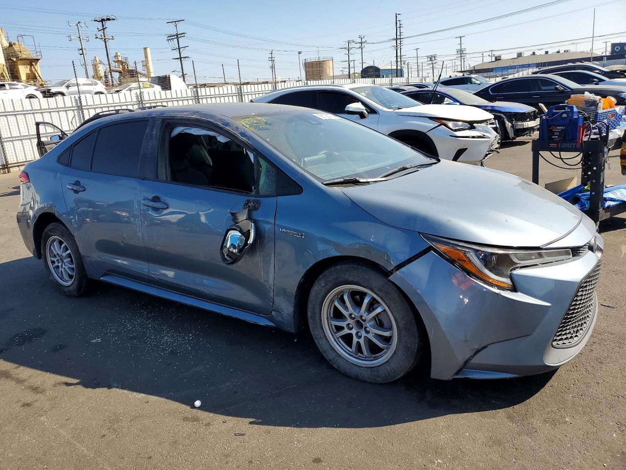 2021 Toyota Corolla Le - Image 4