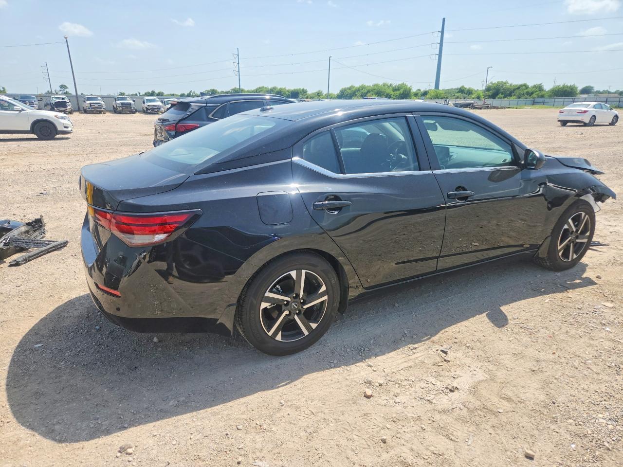 2025 Nissan Sentra Sv - Image 3