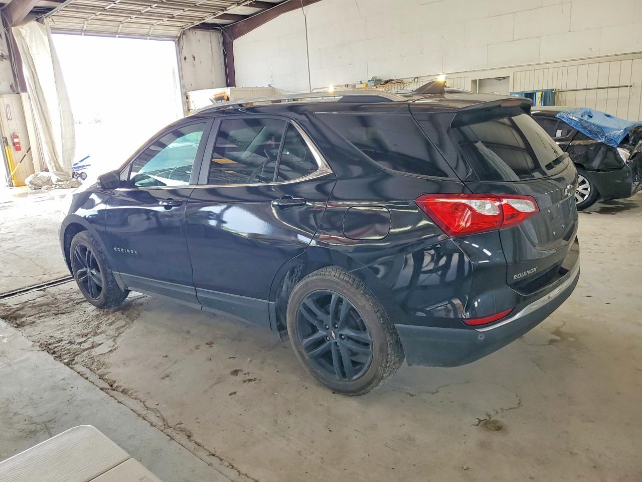 2021 Chevrolet Equinox Ltz - Фото 2