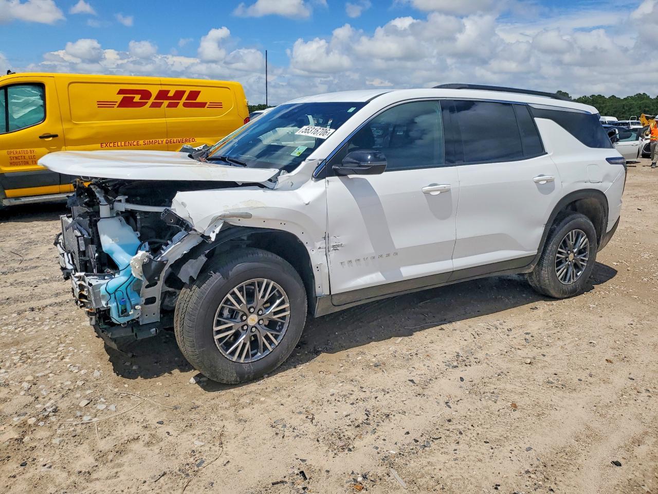 2026 Chevrolet Traverse Lt - Фото 2