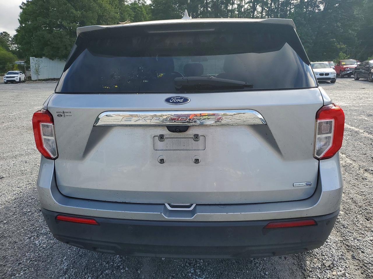 2020 Ford Explorer - Image 6