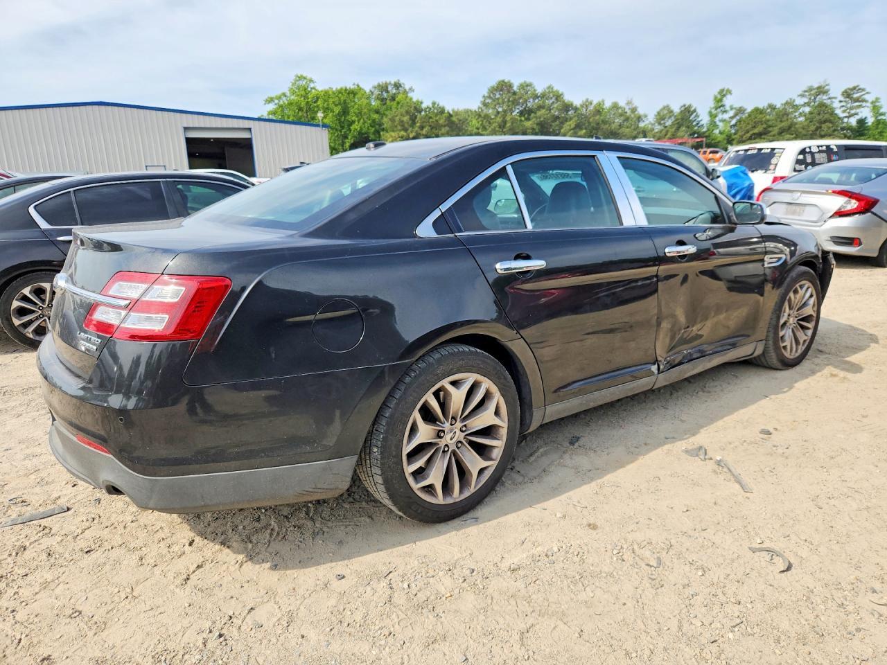 2013 Ford Taurus Limited - Фото 3