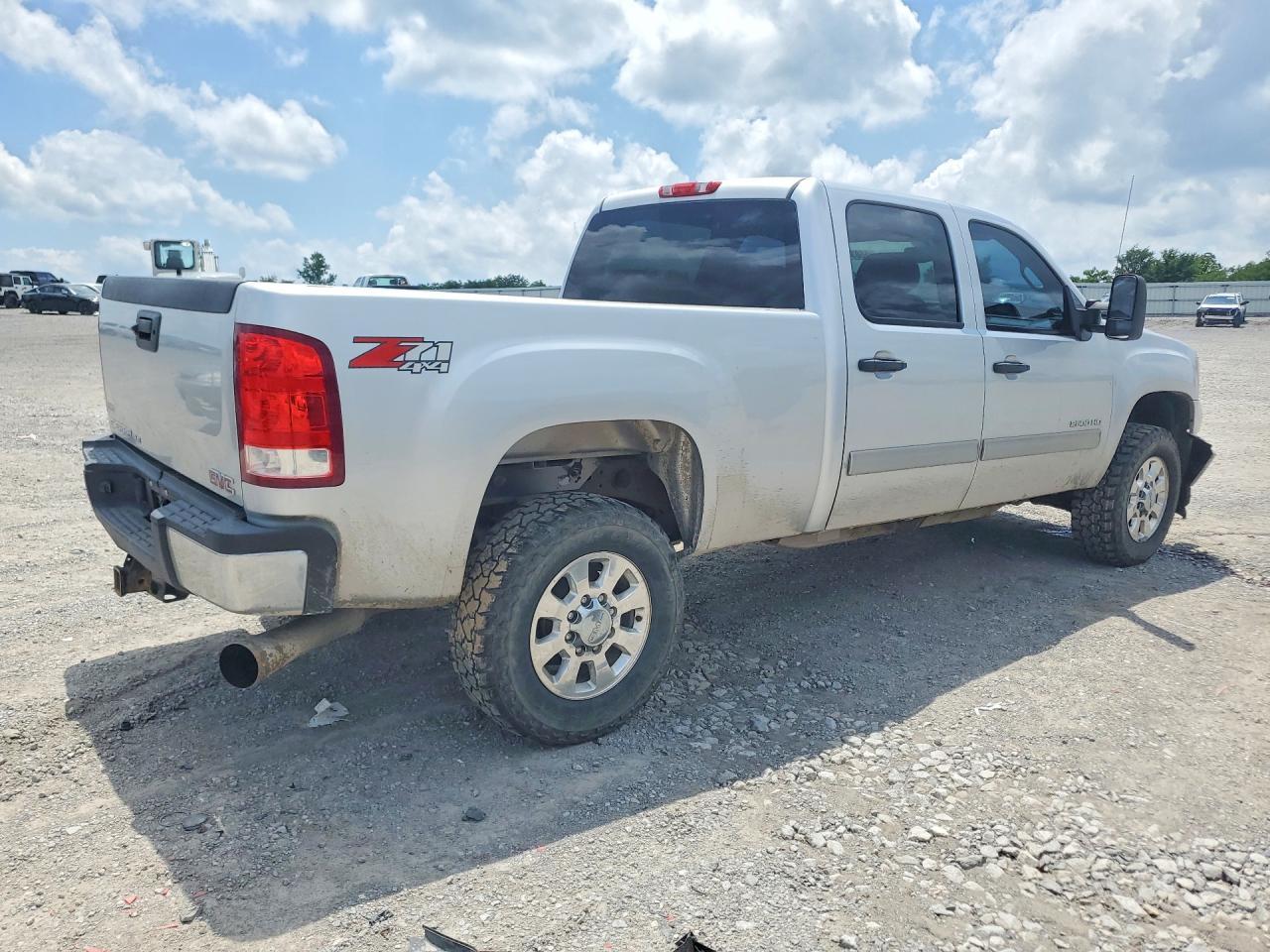 2014 GMC Sierra K2500 Sle - Image 3
