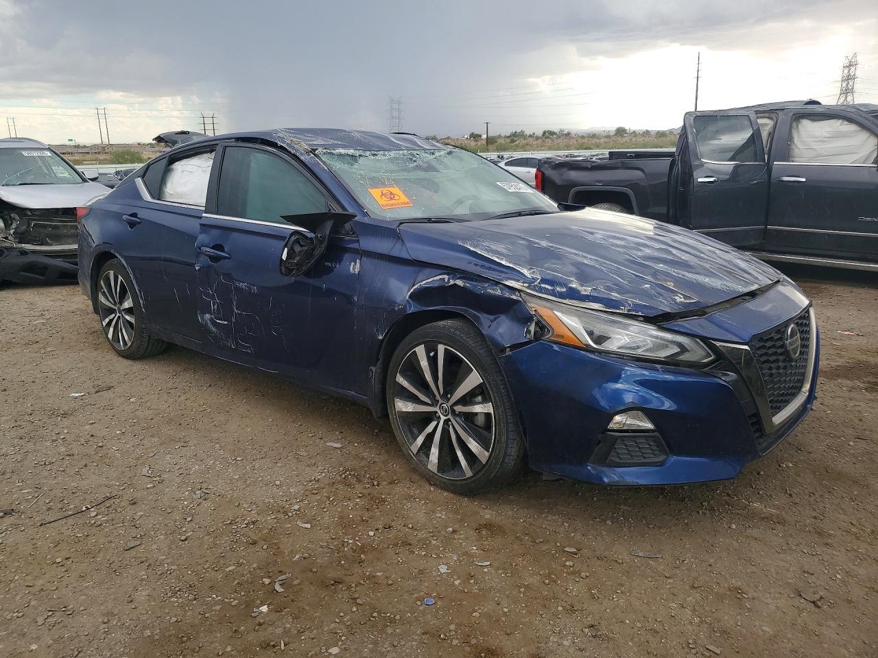2022 Nissan Altima Sr - Фото 4