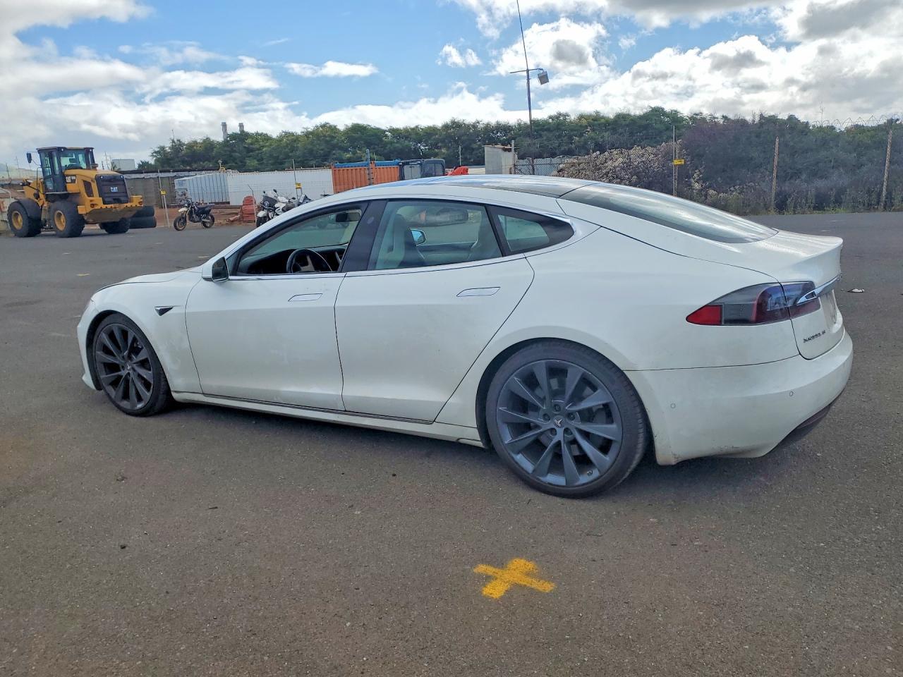 2018 Tesla Model S - Фото 2