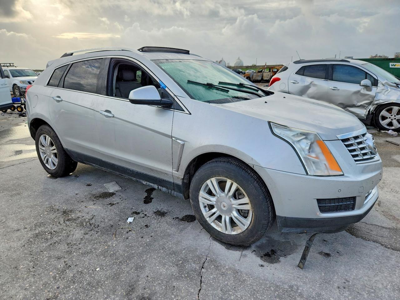 2016 Cadillac Srx Luxury Collection - Image 4