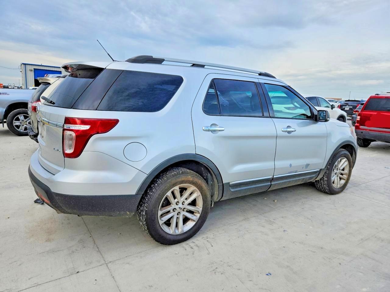 2013 Ford Explorer Xlt - Фото 3